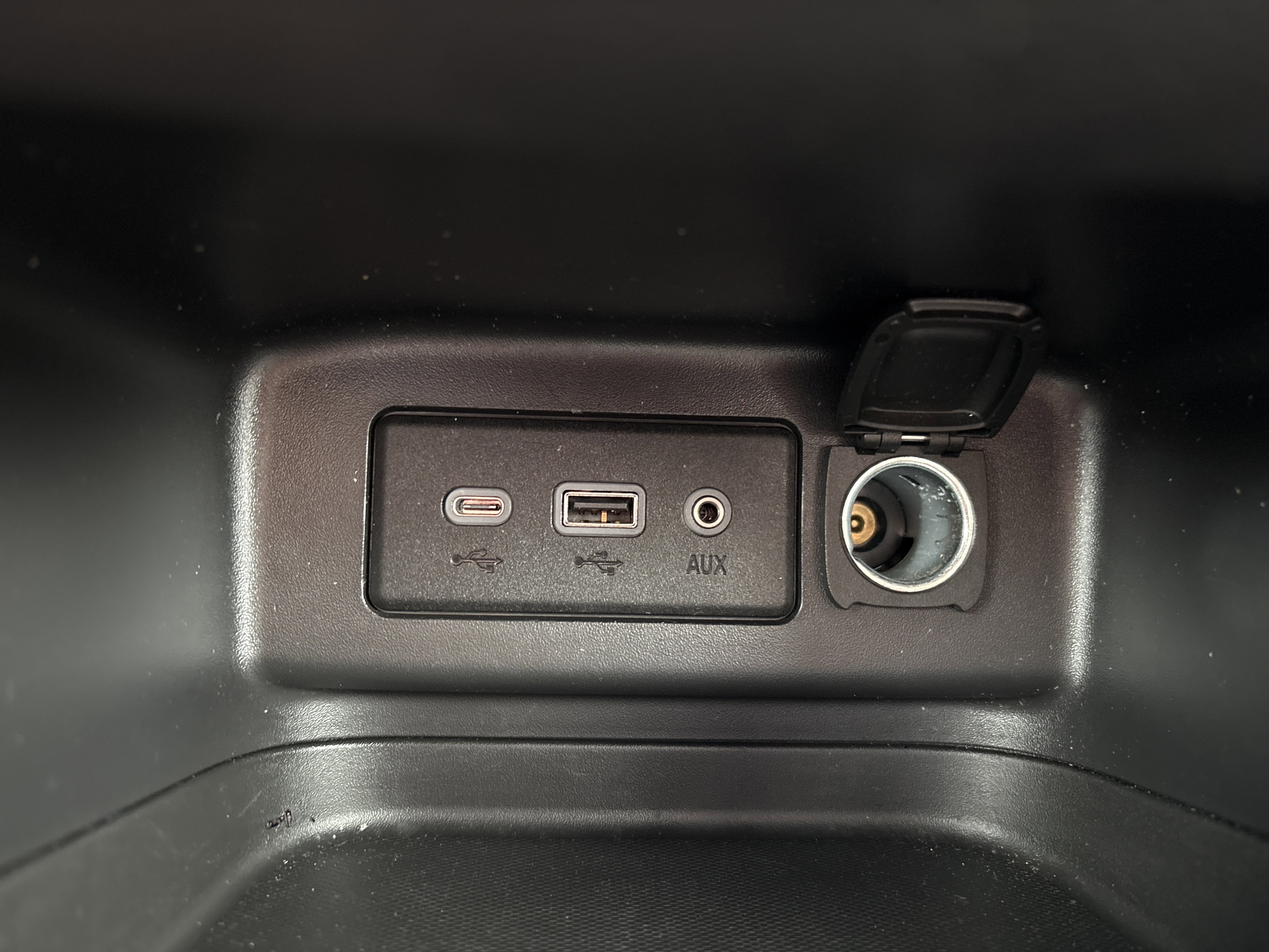 Used 2021 Chevrolet Equinox LT image 30