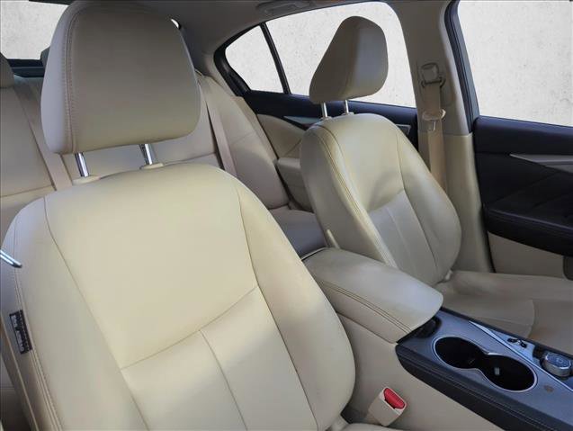 Used 2015 INFINITI Q50 Premium w/ Navigation Package image 26