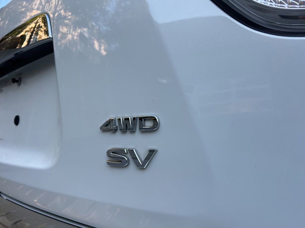 Used 2014 Nissan Pathfinder SV image 10