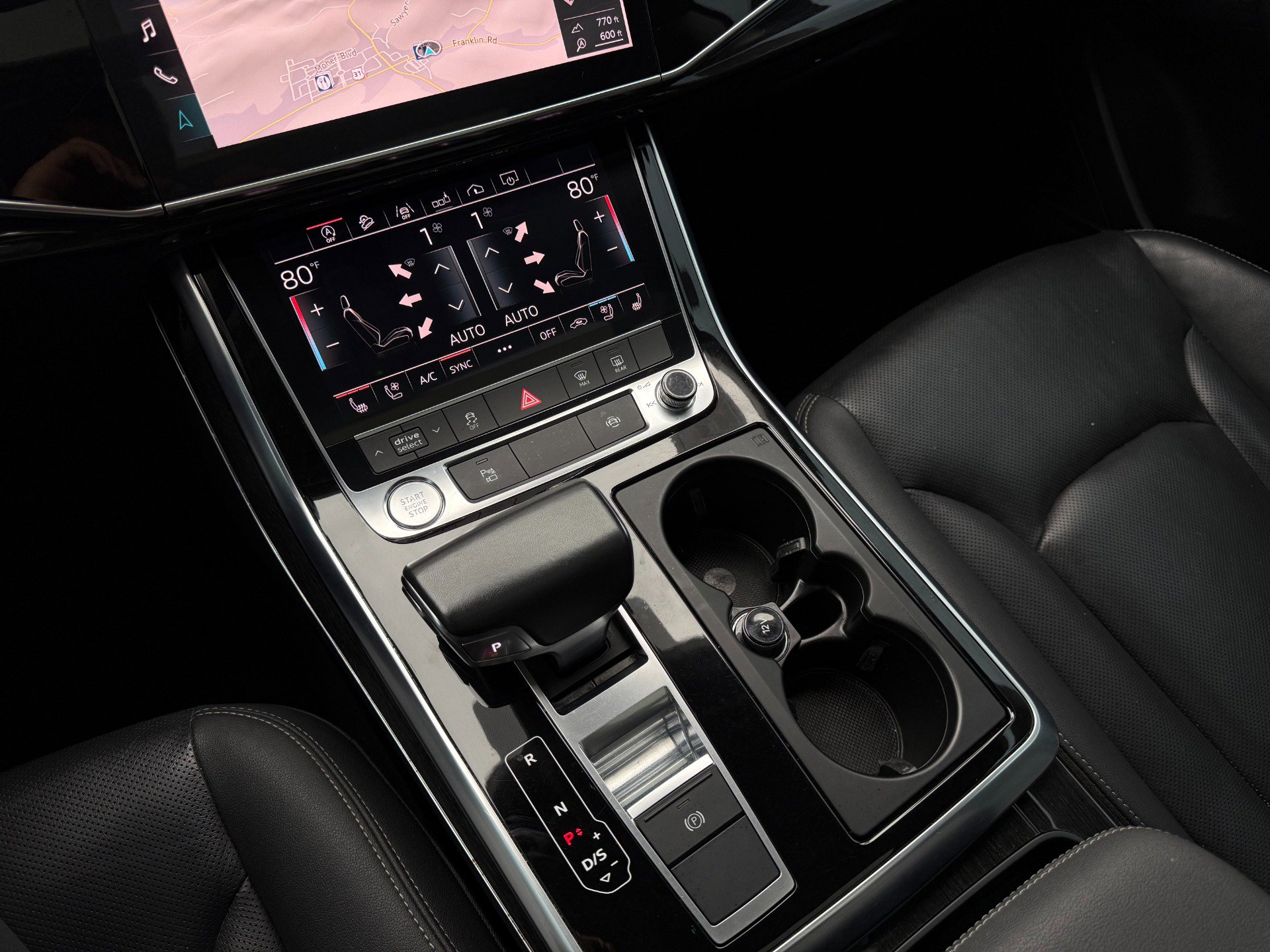 Used 2019 Audi Q8 Premium Plus w/ Premium Plus image 32