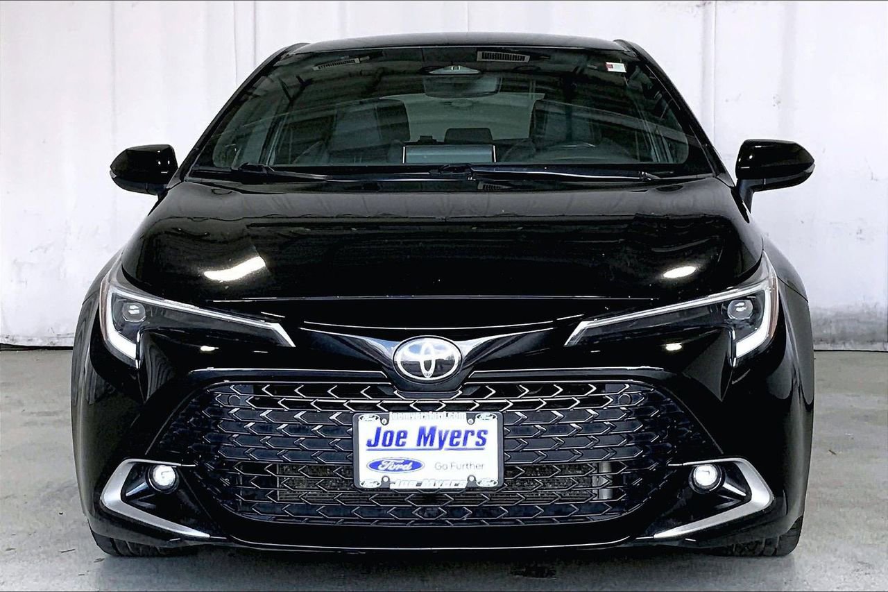 Used 2023 Toyota Corolla XSE image 2