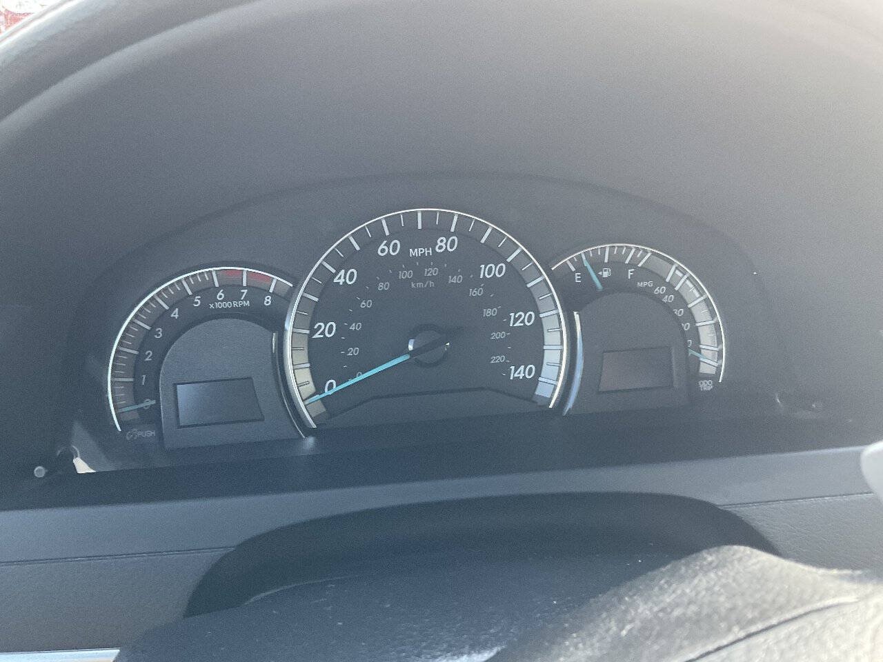 Used 2014 Toyota Camry SE FWD image 15