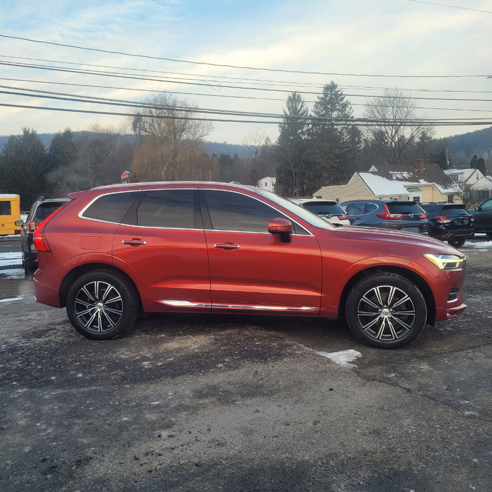 Used 2018 Volvo XC60 T5 Inscription image 9