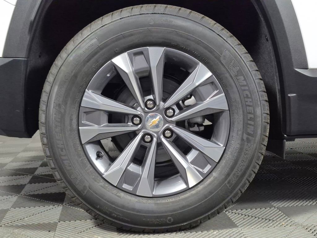 New 2026 Chevrolet Equinox LT AWD/4WD image 26