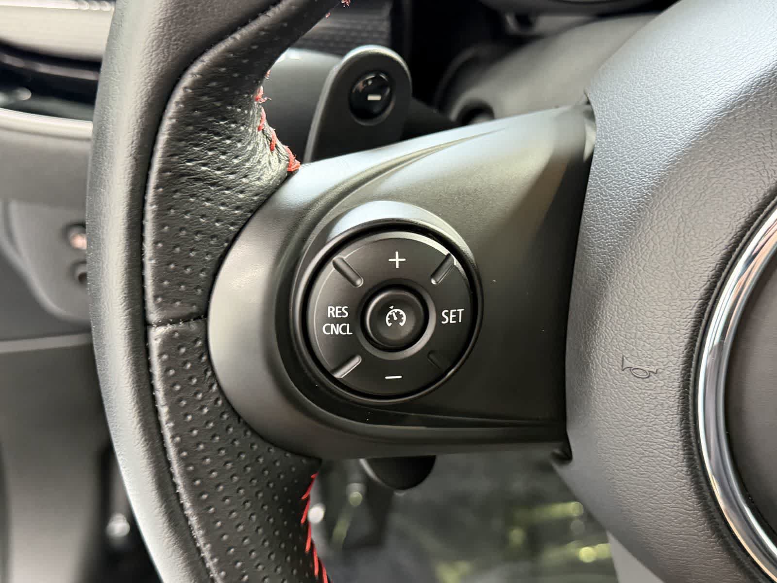 Used 2019 MINI Cooper Clubman S w/ Storage Package AWD/4WD image 16