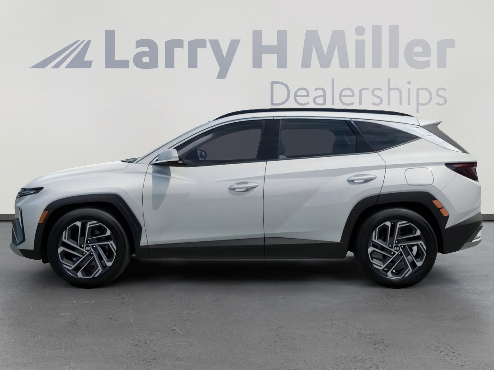 New 2026 Hyundai Tucson Limited AWD/4WD image 3