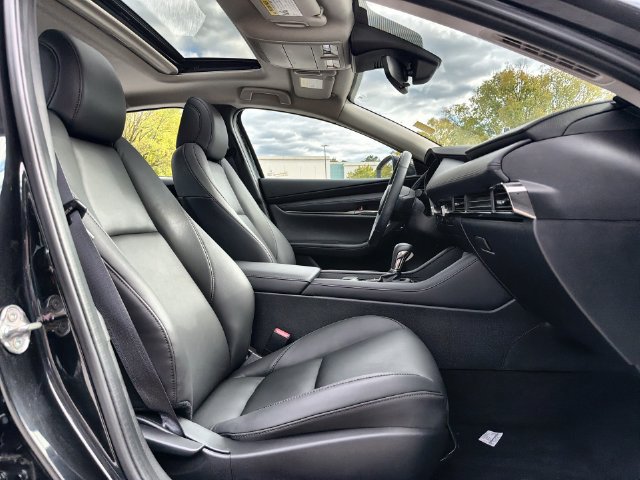Certified 2023 MAZDA MAZDA3 s FWD image 25