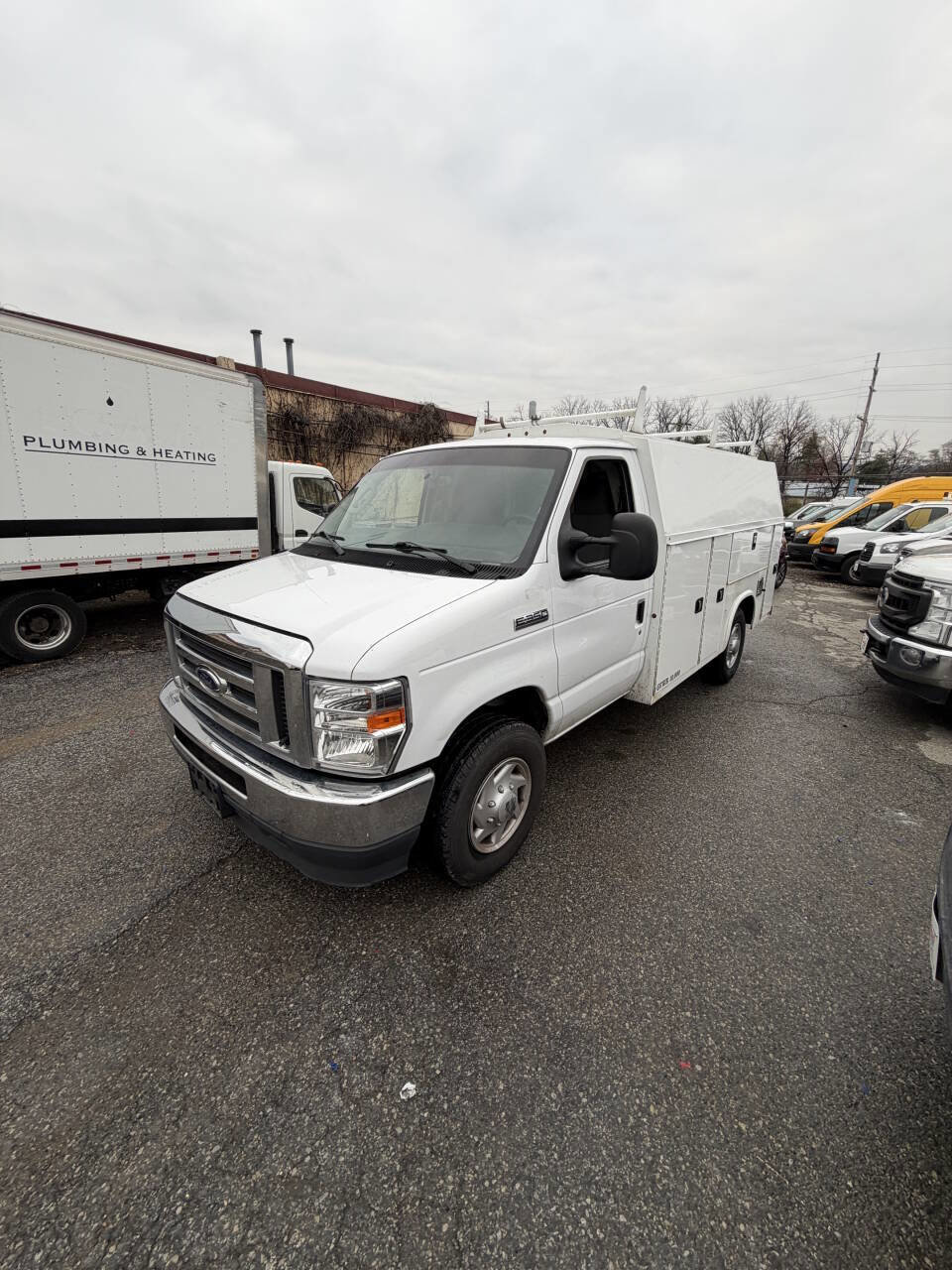Used 2021 Ford E-350 and Econoline 350 Super Duty w/ Power Windows & Locks Group RWD image 8
