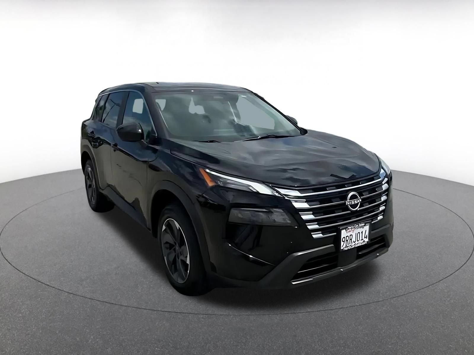 Used 2025 Nissan Rogue SV FWD image 3