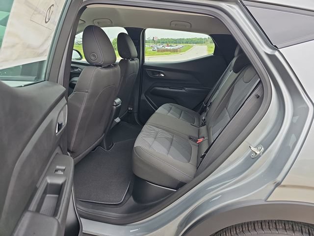 New 2027 Chevrolet Bolt LT w/ Comfort Package FWD image 24