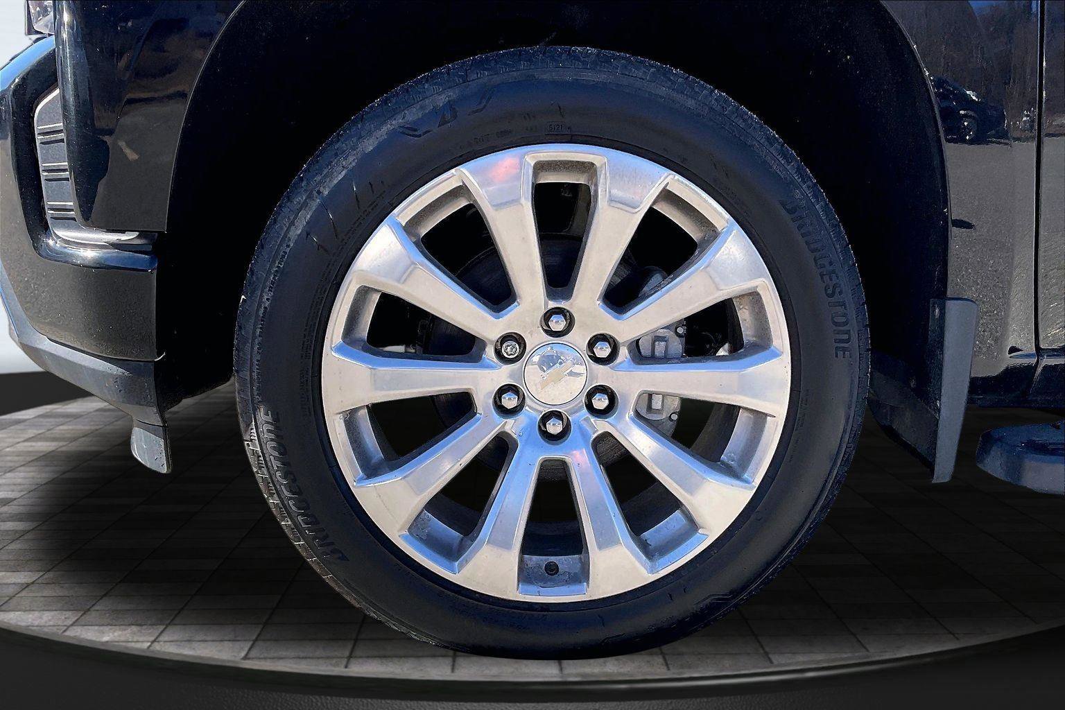 Used 2022 Chevrolet Silverado 1500 High Country image 10