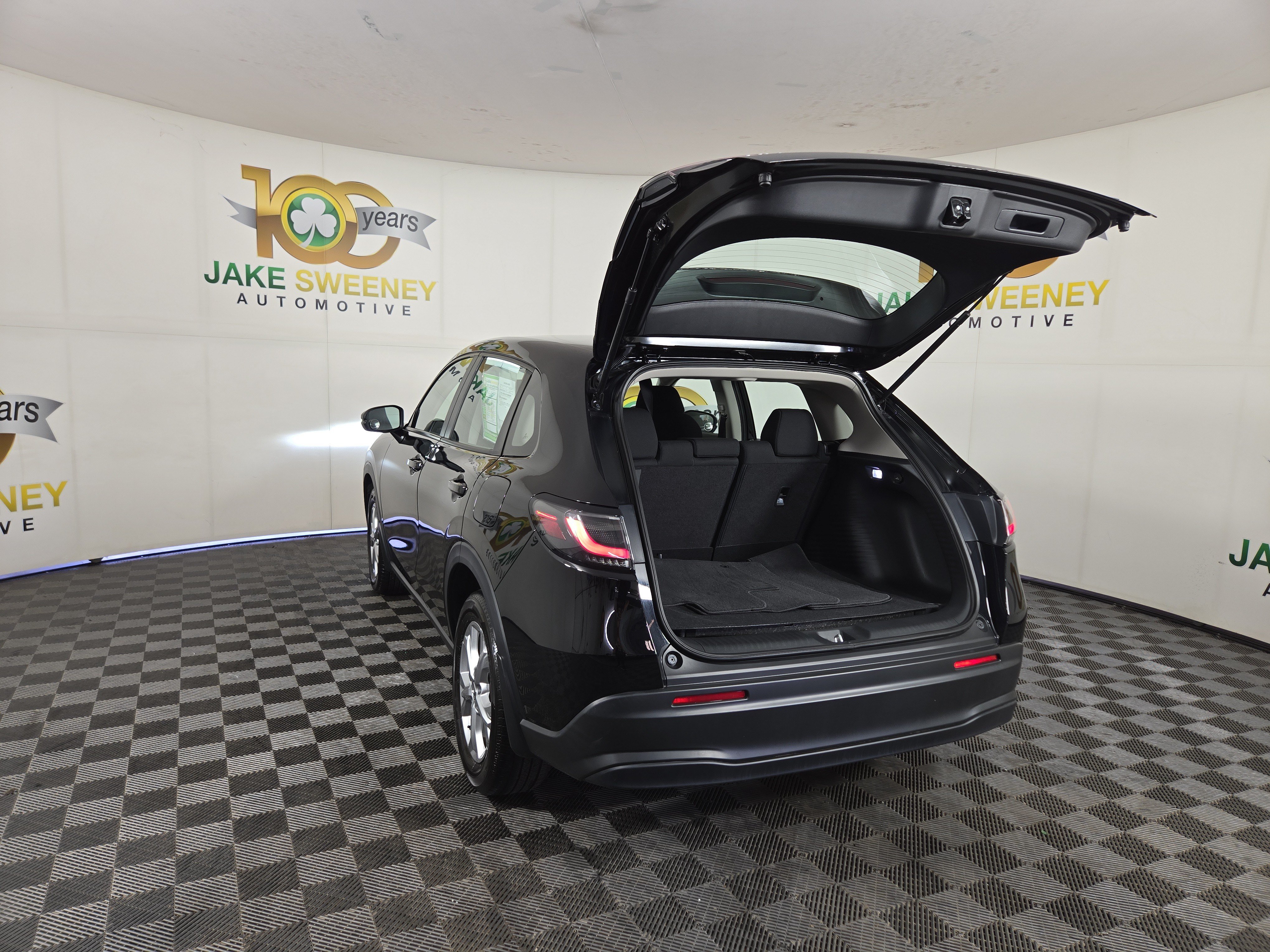 Used 2025 Honda HR-V LX image 29