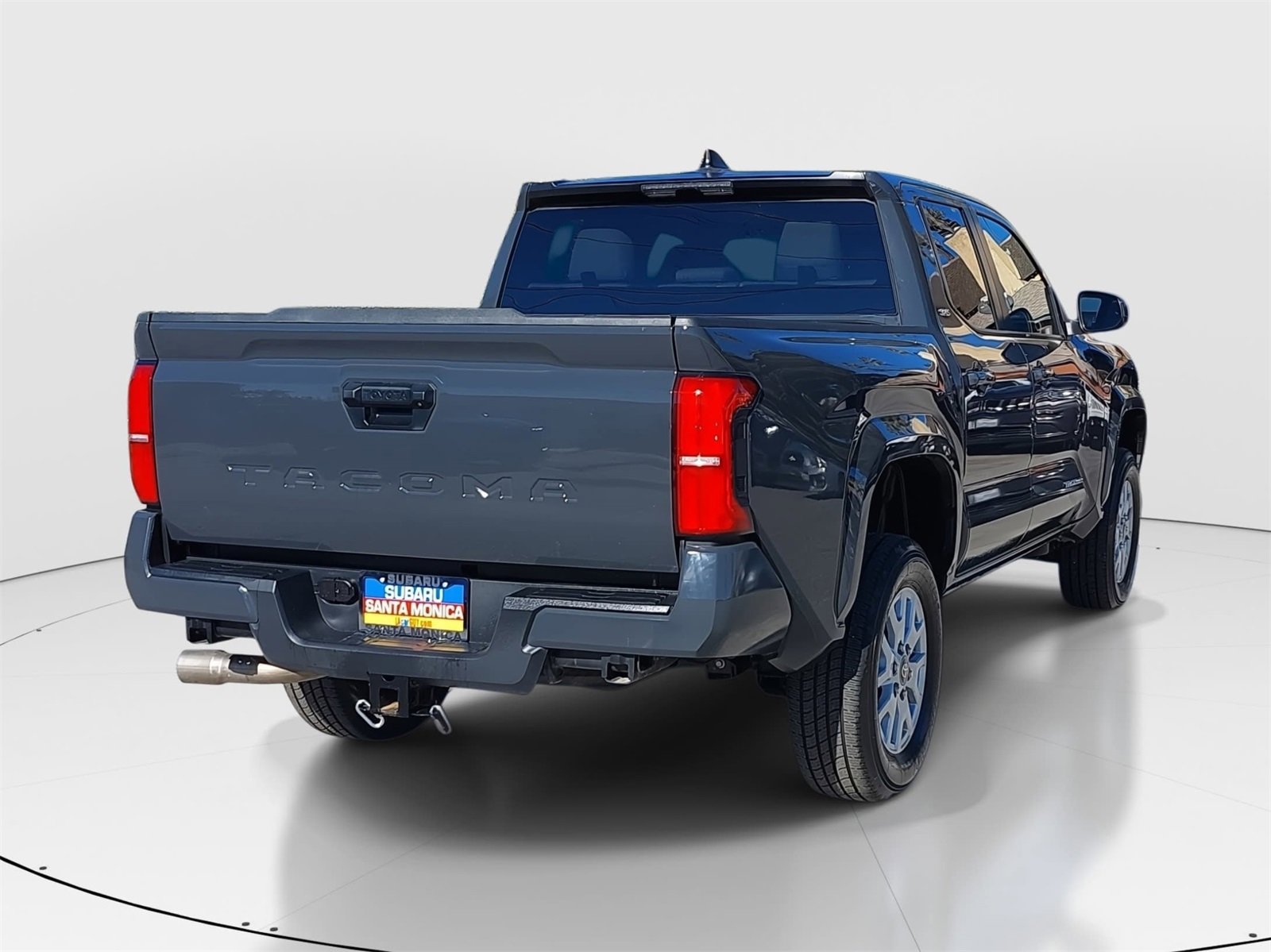 Used 2025 Toyota Tacoma SR5 image 7