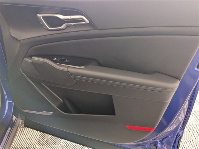 Used 2025 Kia Sportage EX w/ Premium Package image 33