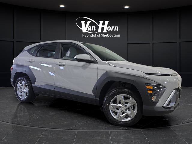 New 2026 Hyundai Kona SE image 2