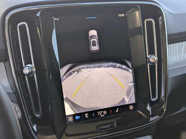 Certified 2025 Volvo XC40 B5 Core image 28