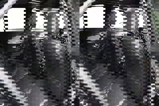 Used 2018 Mercedes-Benz C 300 Sedan w/ Premium Package image 22