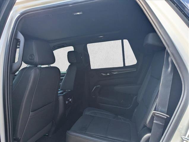 Used 2022 GMC Yukon Denali AWD/4WD image 13
