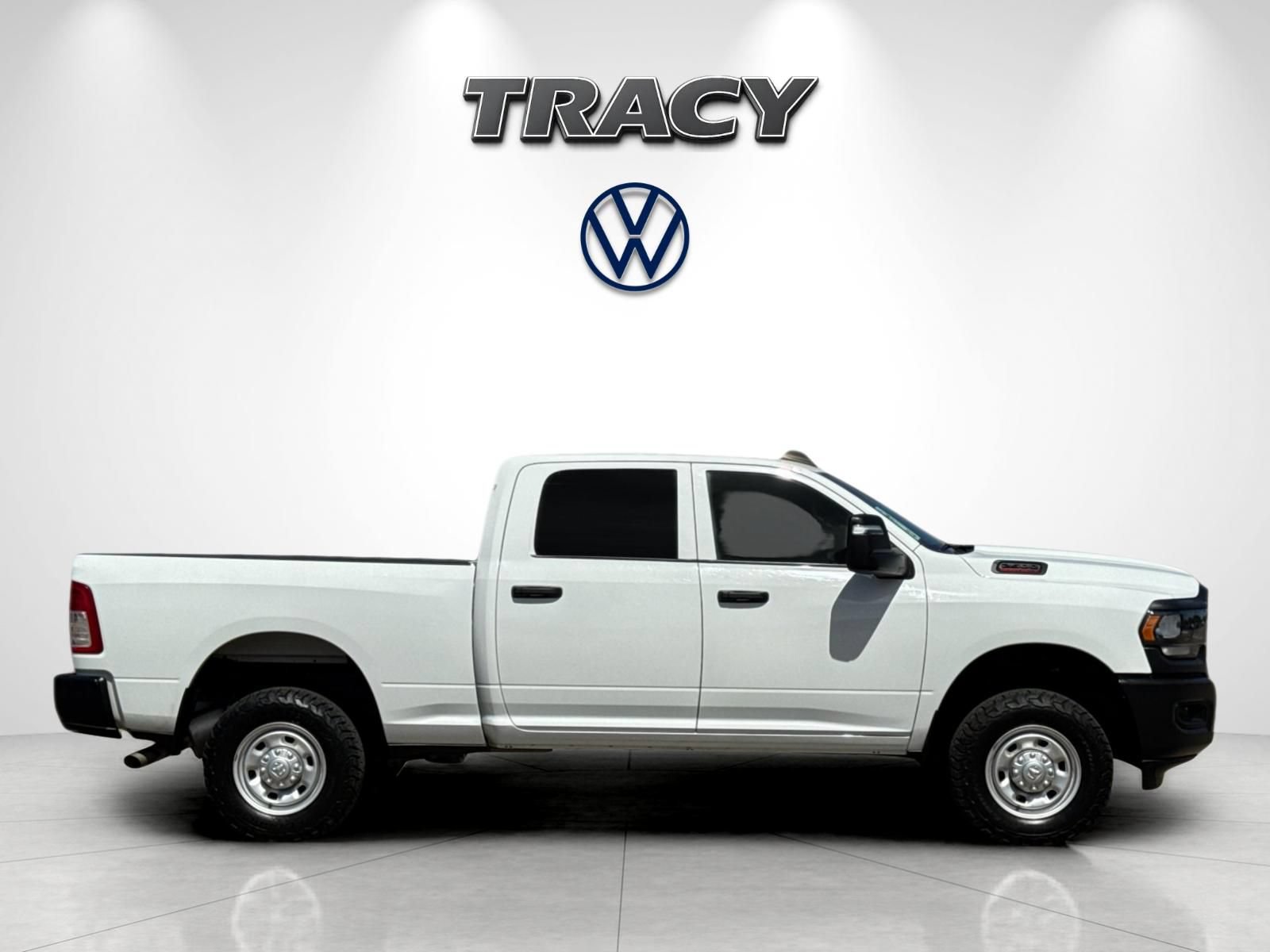 Used 2024 RAM 2500 Tradesman AWD/4WD image 3