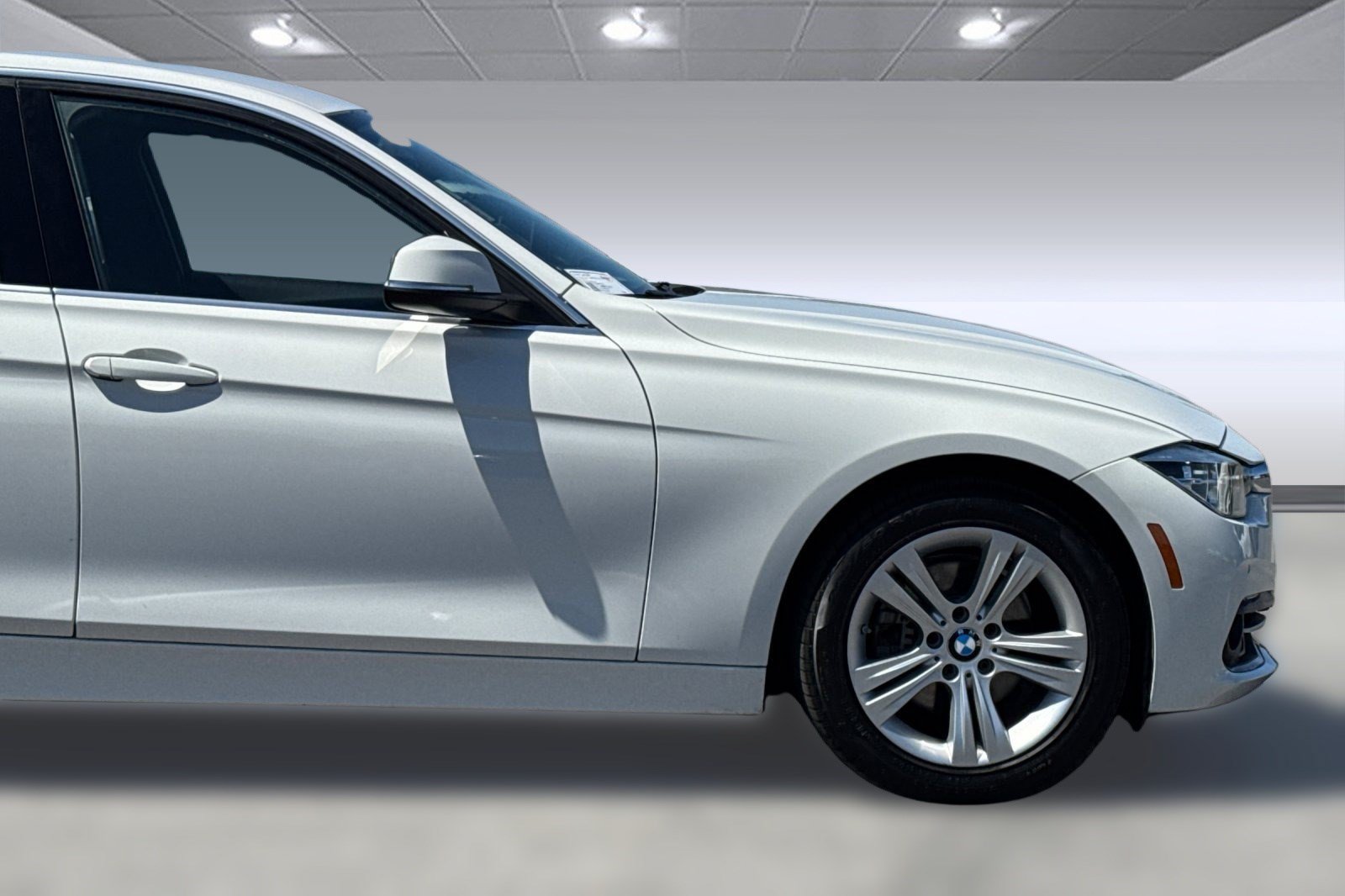 Used 2018 BMW 330i Sedan RWD image 34