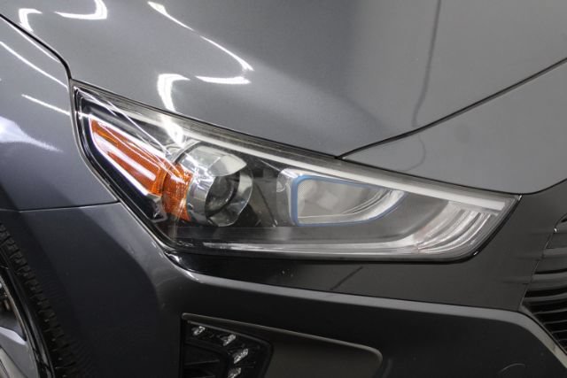 Used 2018 Hyundai Ioniq Plug-In Hybrid FWD image 28