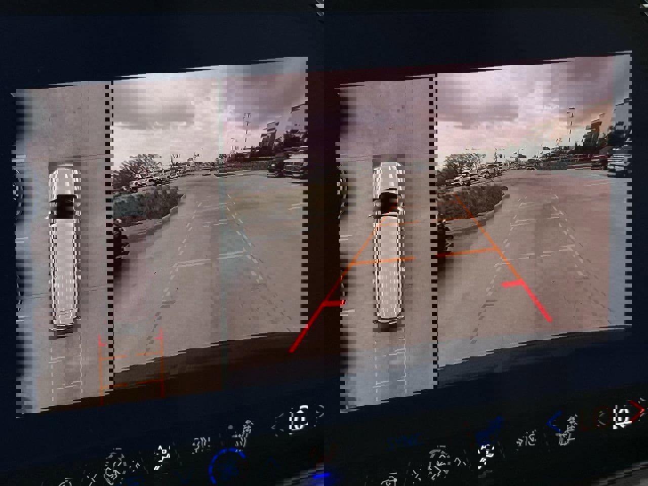 New 2026 Chevrolet Suburban Z71 w/ Z71 Off-Road Package image 16