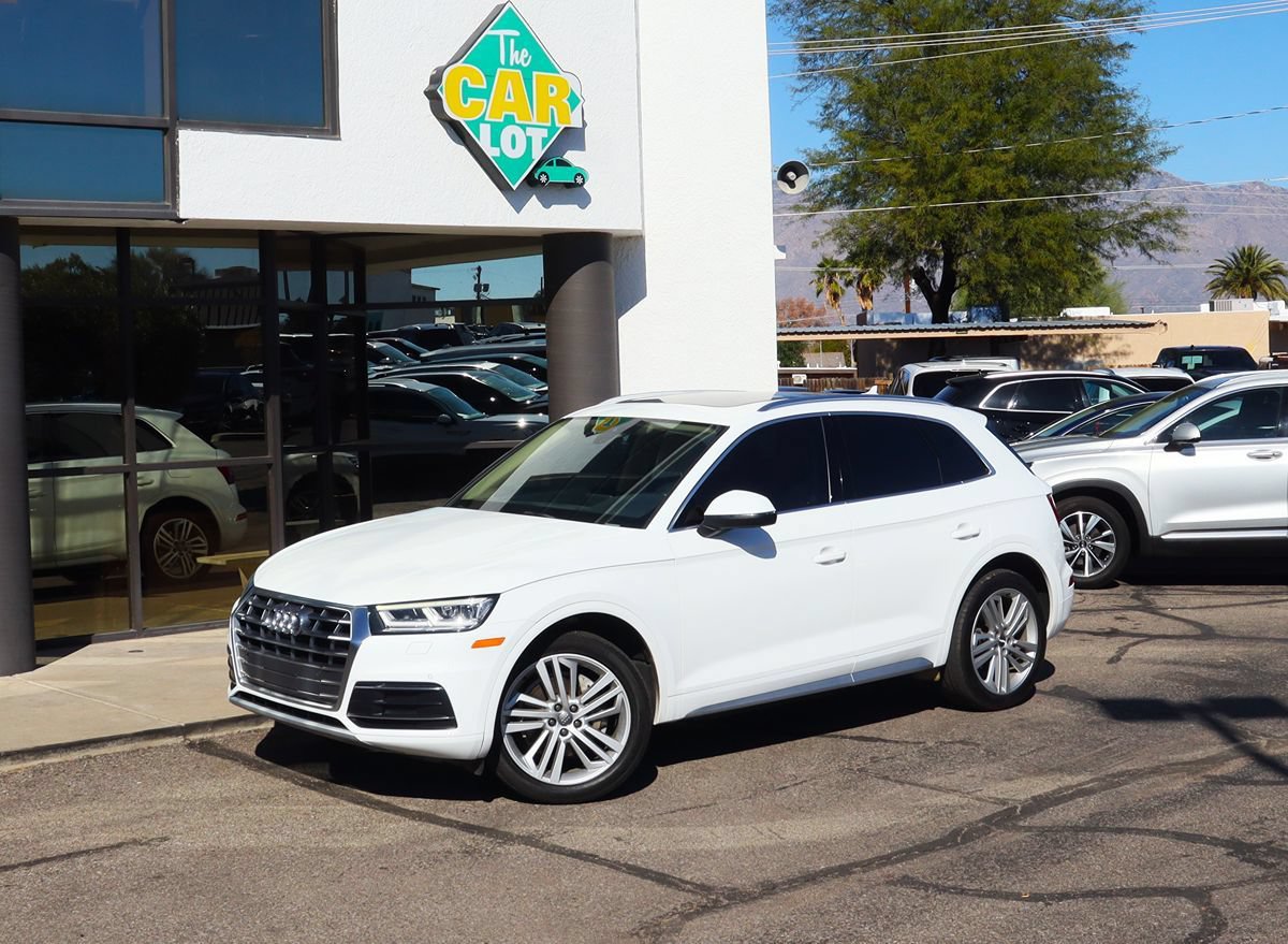 Used 2019 Audi Q5 2.0T Premium Plus w/ Premium Plus Package AWD/4WD image 3