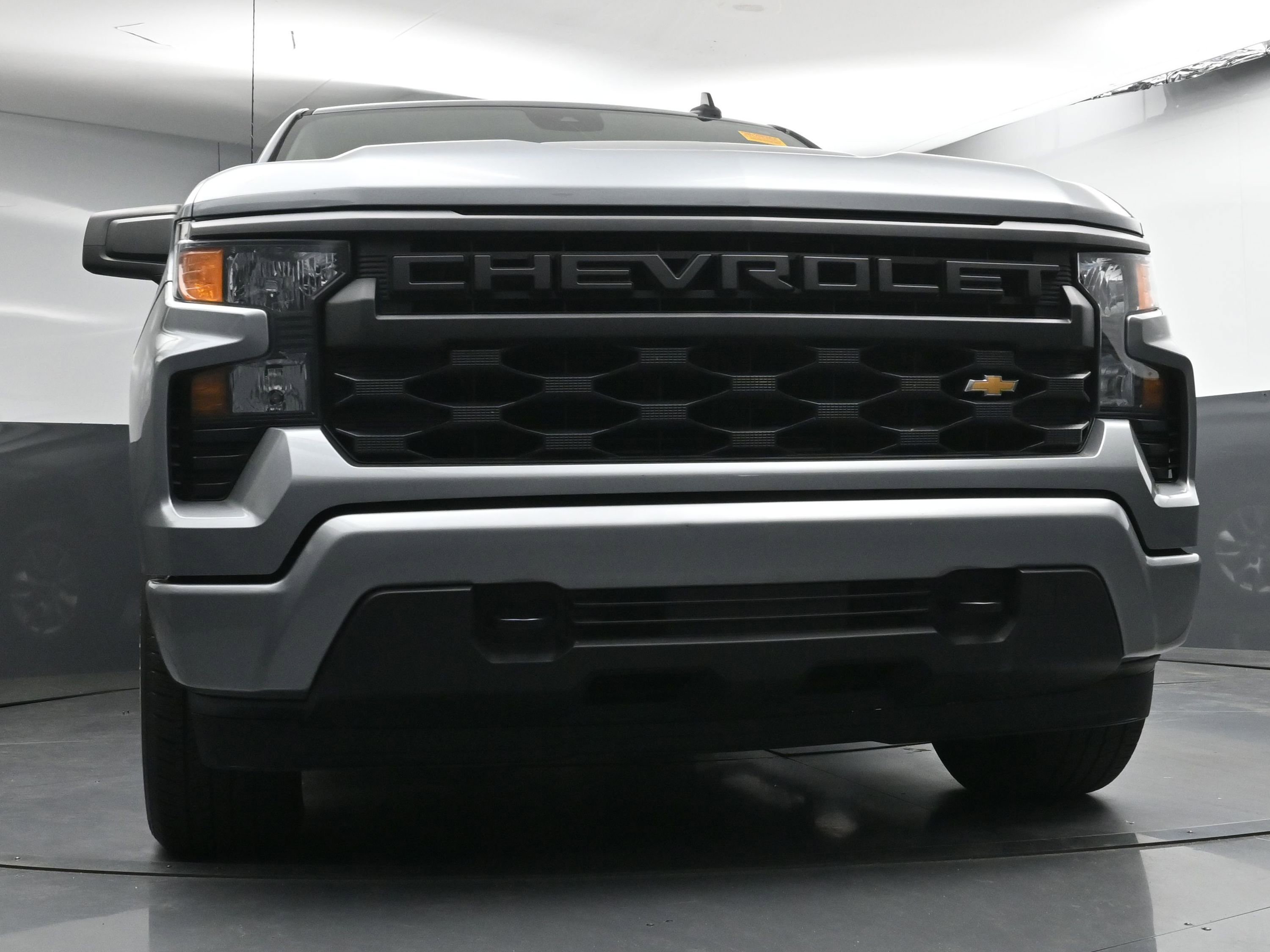 Used 2024 Chevrolet Silverado 1500 Custom image 27