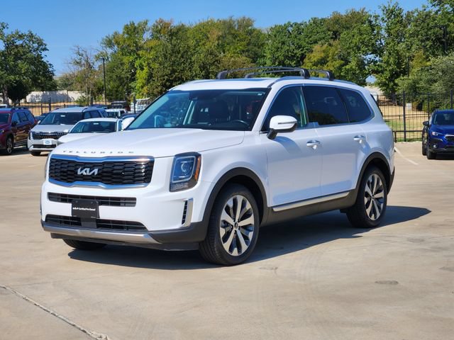 Certified 2022 Kia Telluride S FWD image 3