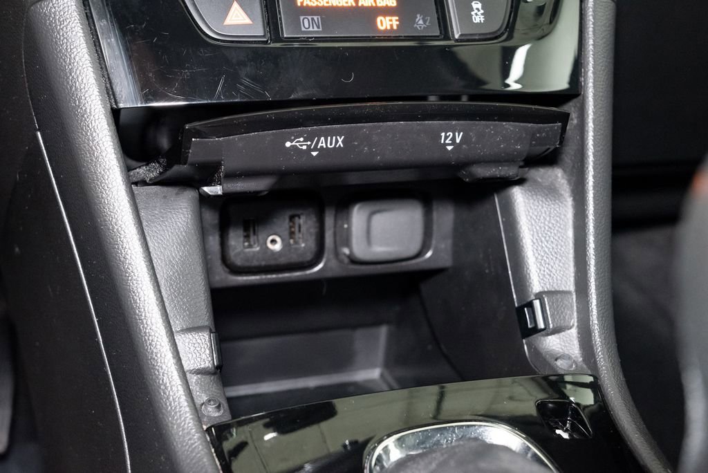Used 2019 Buick Encore Preferred FWD image 17