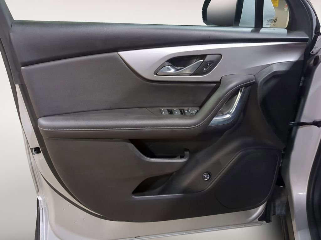 Used 2022 Chevrolet Blazer LT image 22