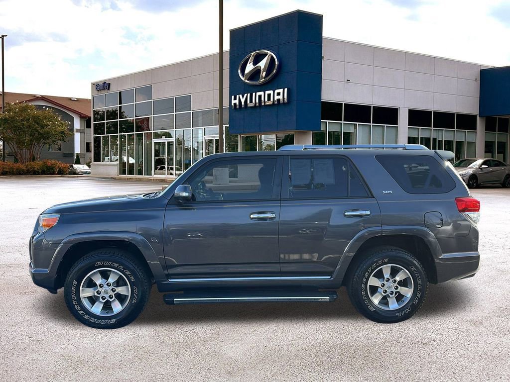 Used 2012 Toyota 4Runner SR5 image 2