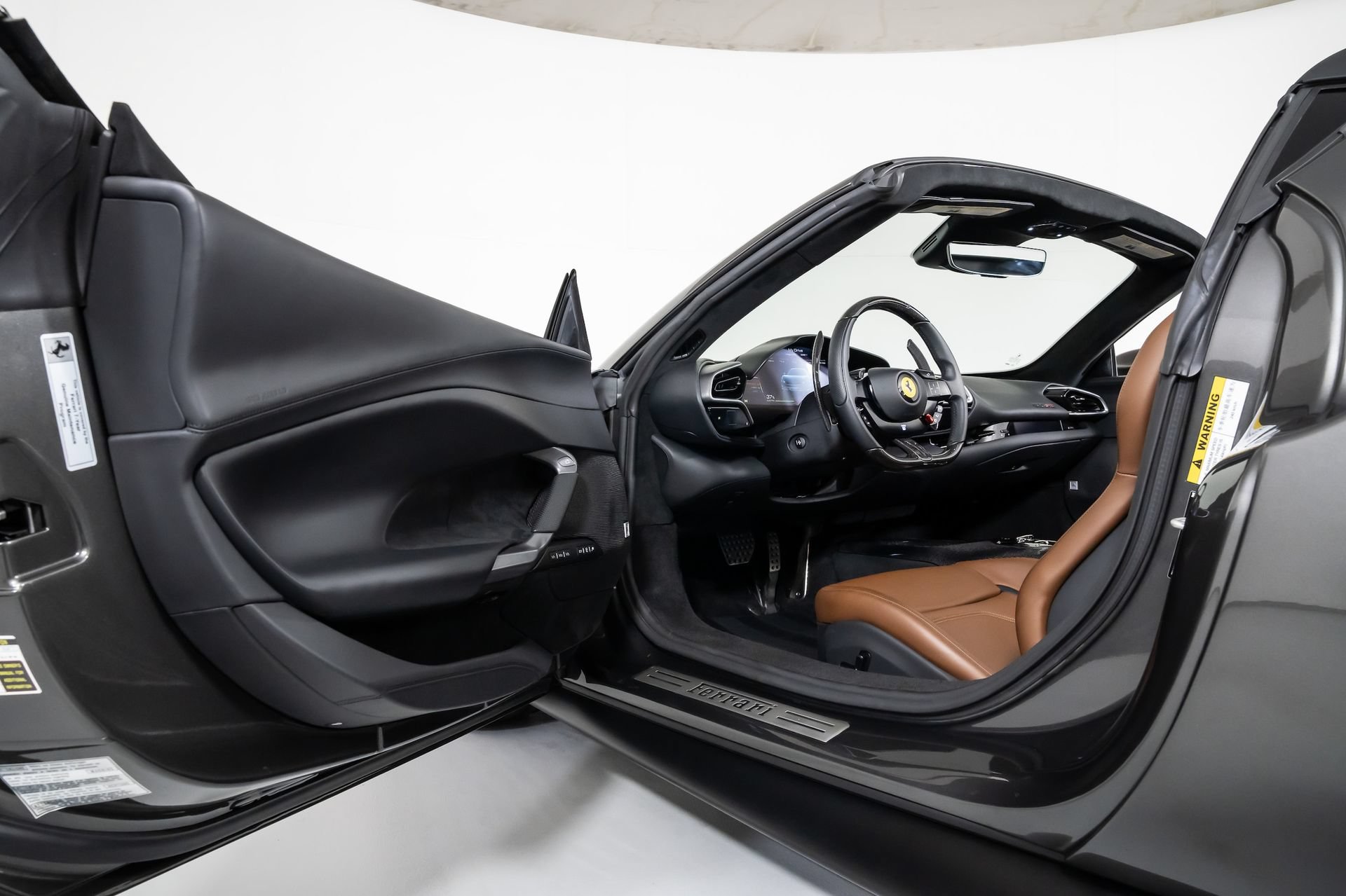 Used 2023 Ferrari 296 GTS RWD image 28