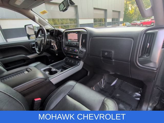 Used 2018 Chevrolet Silverado 3500 LTZ w/ Duramax Plus Package AWD/4WD image 28