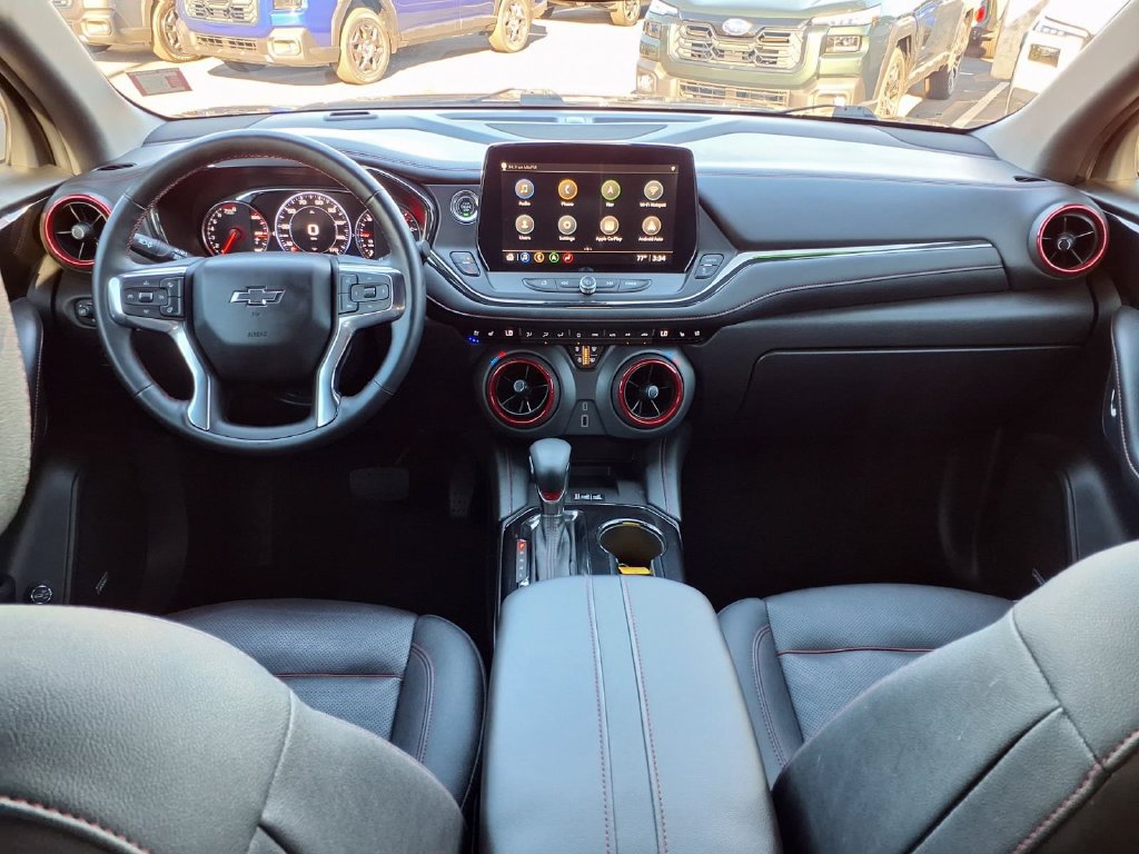Used 2023 Chevrolet Blazer RS w/ Enhanced Convenience Package FWD image 2