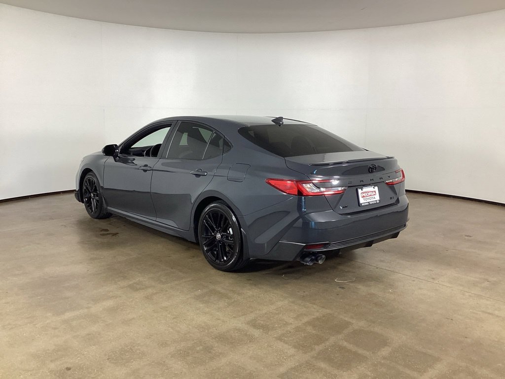 Used 2025 Toyota Camry SE w/ Convenience Package FWD image 7