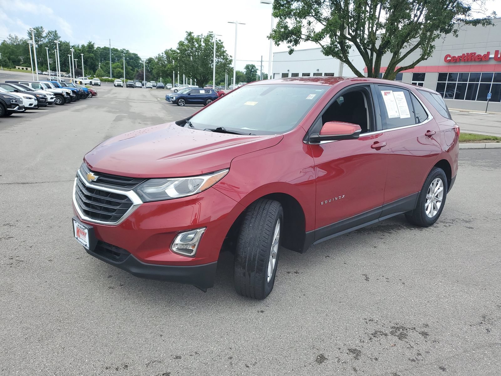 Used 2019 Chevrolet Equinox LT FWD image 2