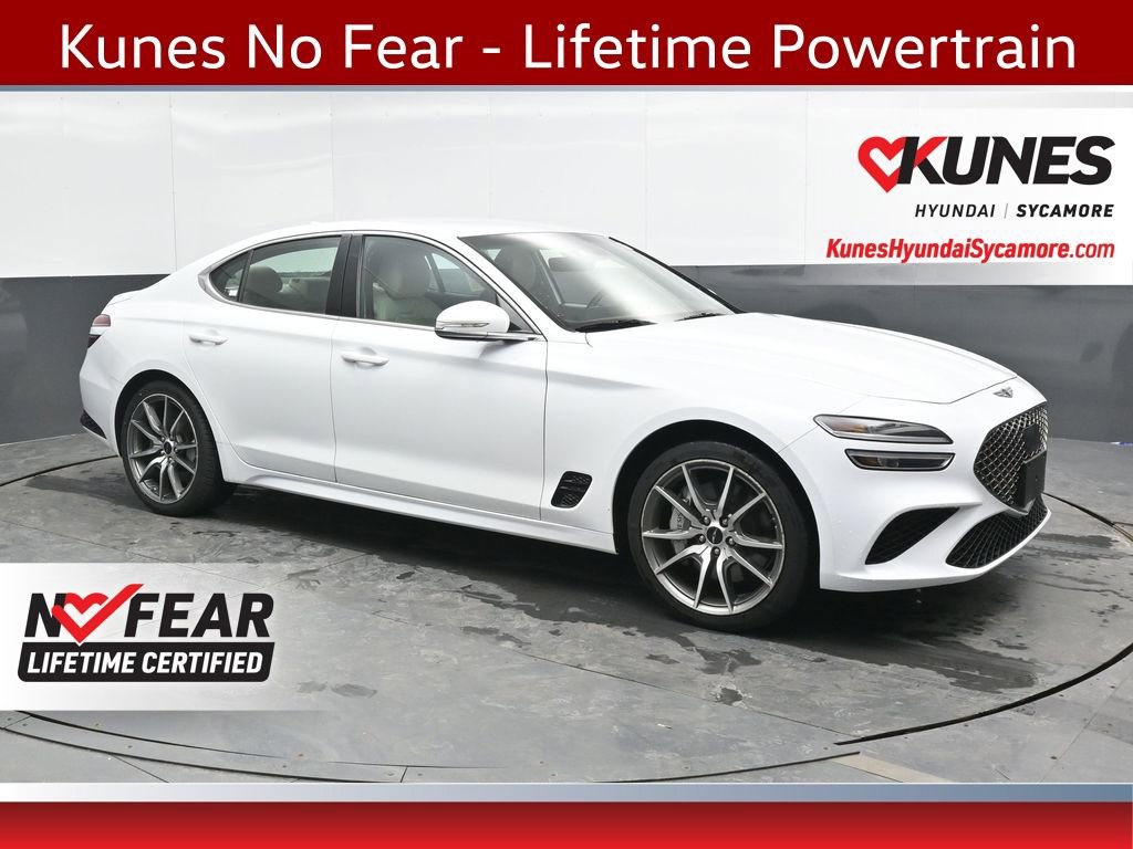 Used 2024 Genesis G70 2.5T image 1