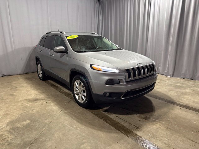 Used 2015 Jeep Cherokee Limited AWD/4WD image 9