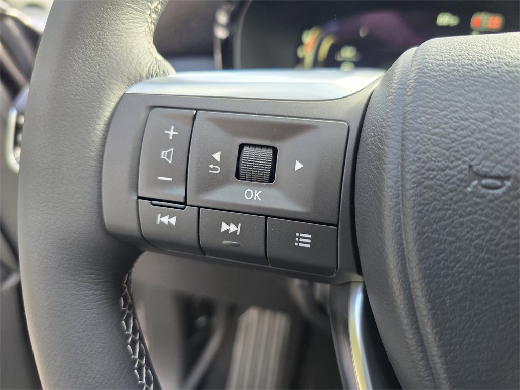 New 2026 INFINITI QX60 Sport w/ Dark Cargo Package image 22