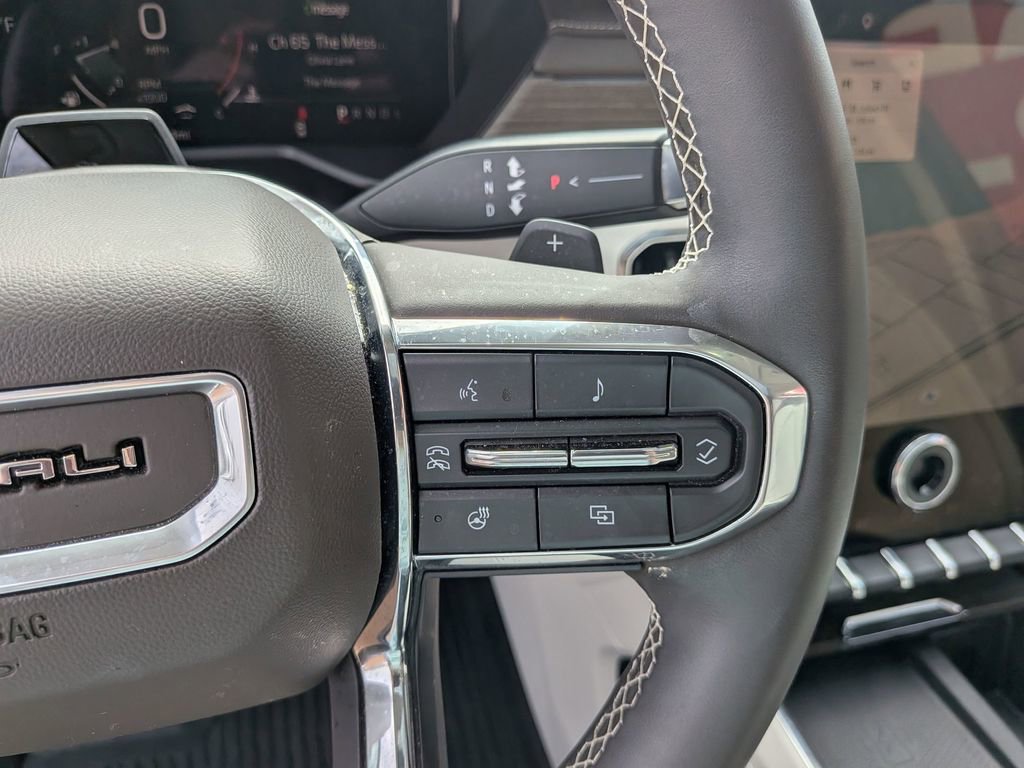 Certified 2025 GMC Acadia Denali w/ Super Cruise Package FWD image 16