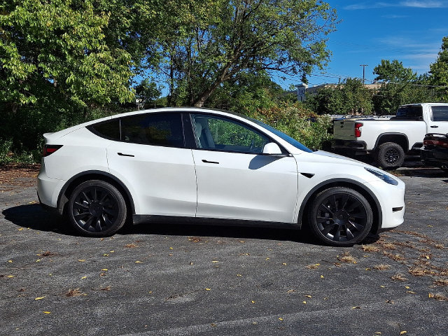 Used 2021 Tesla Model Y Long Range AWD/4WD image 8
