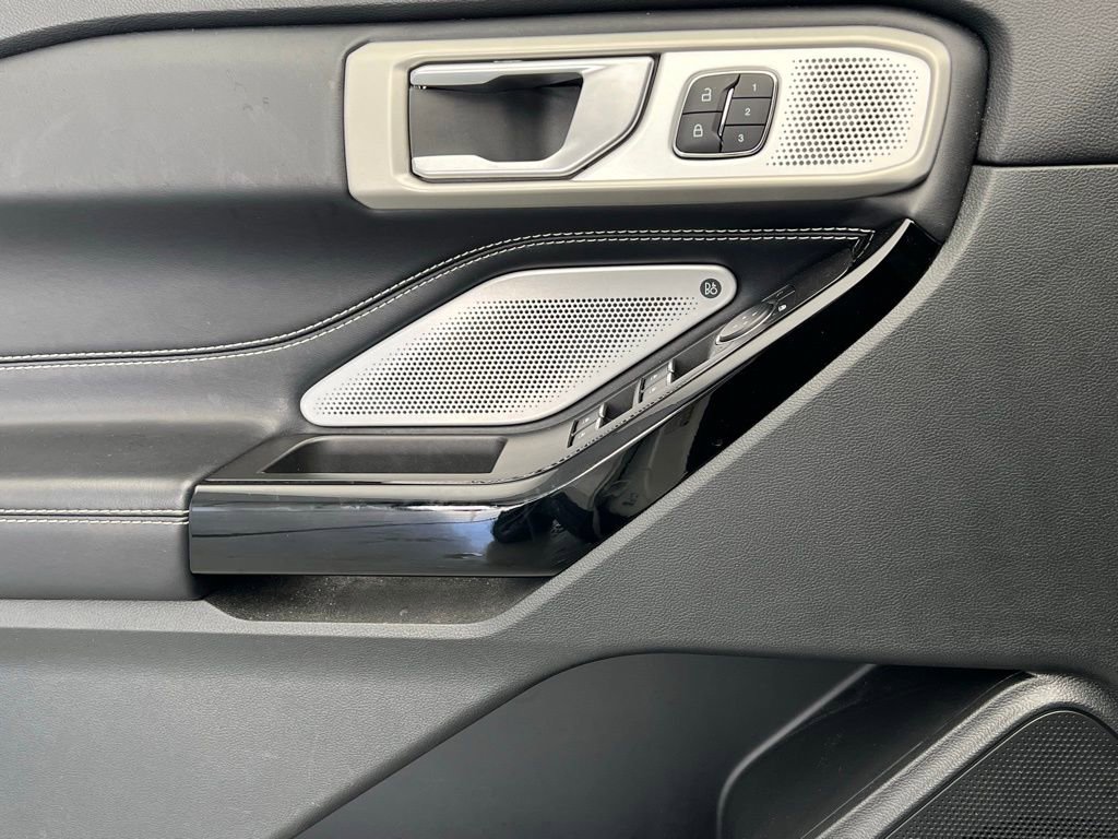 Used 2023 Ford Explorer ST w/ Equipment Group 401A image 22