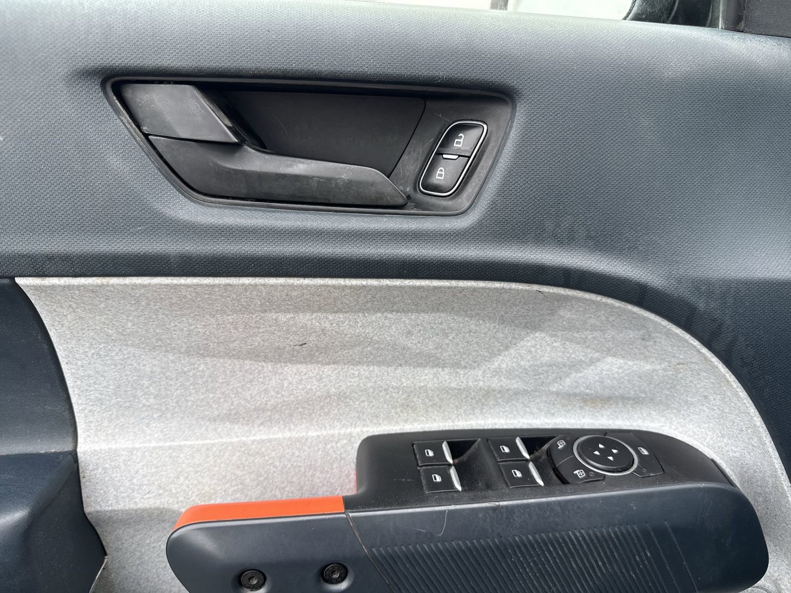 Used 2022 Ford Maverick XLT image 14
