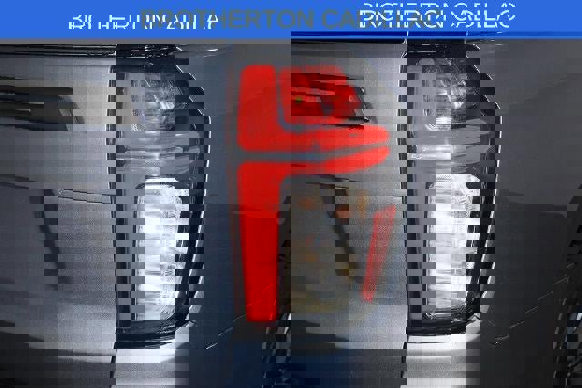 Used 2022 Chevrolet Tahoe Z71 image 13