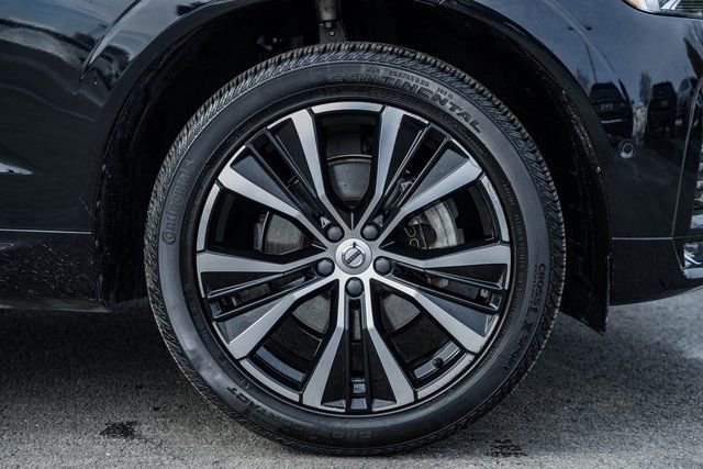 Used 2023 Volvo XC60 B5 Plus w/ Climate Package image 18
