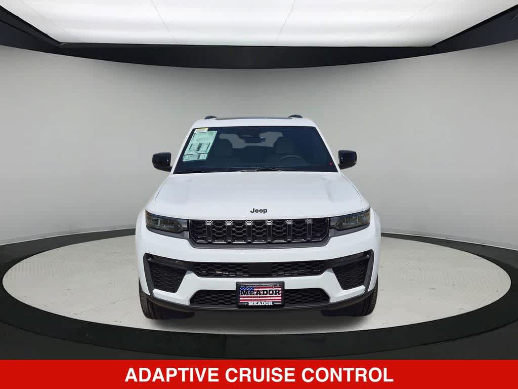 New 2026 Jeep Grand Cherokee Limited w/ Limited Altitude Package RWD image 10