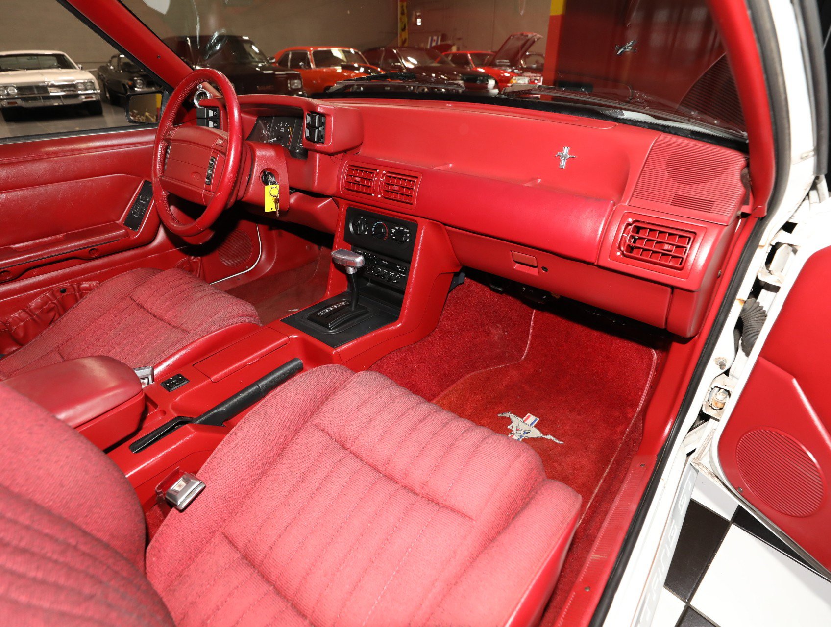 Used 1992 Ford Mustang GT RWD image 39
