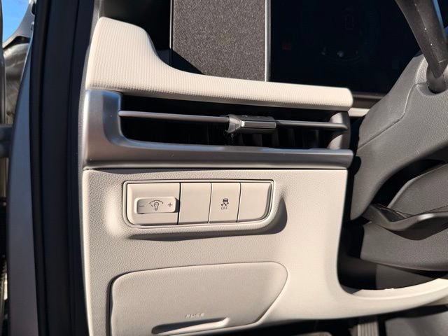 New 2026 Hyundai Tucson SE FWD image 12
