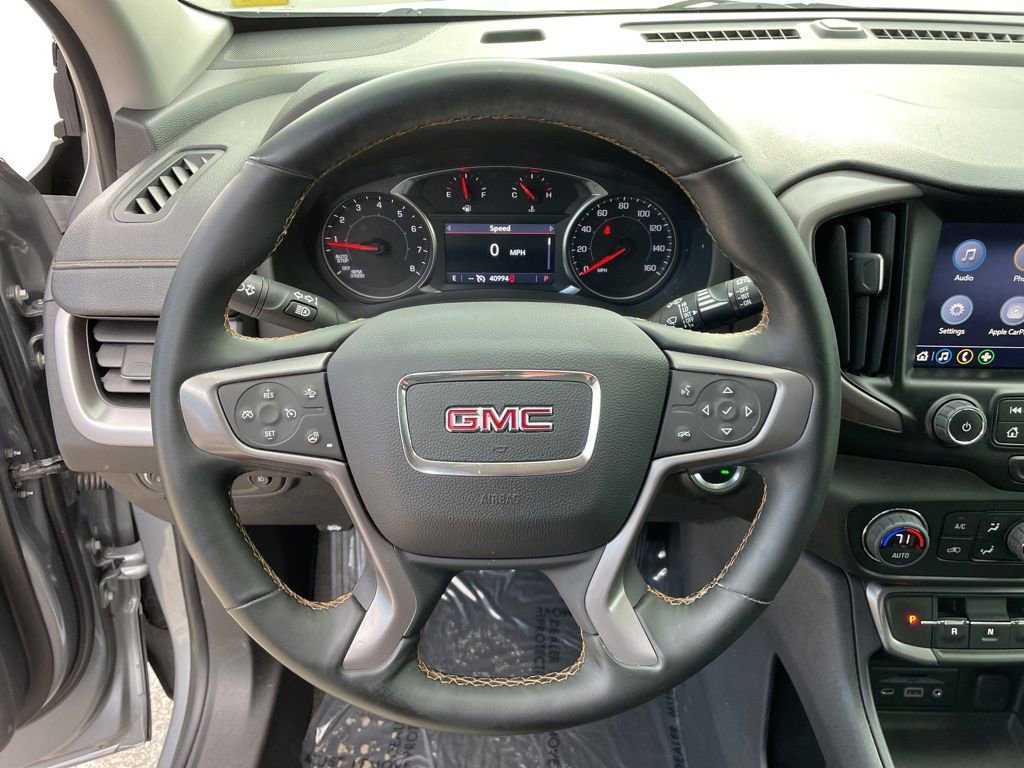 Used 2023 GMC Terrain AT4 image 12